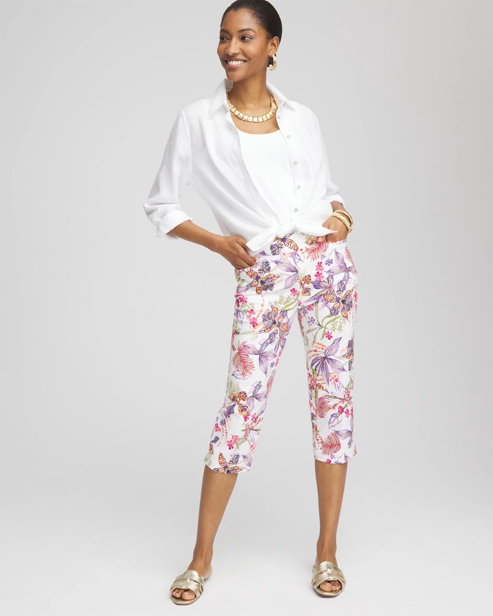 Brigitte™ Floral Pull-On Capri Pants | Chico's